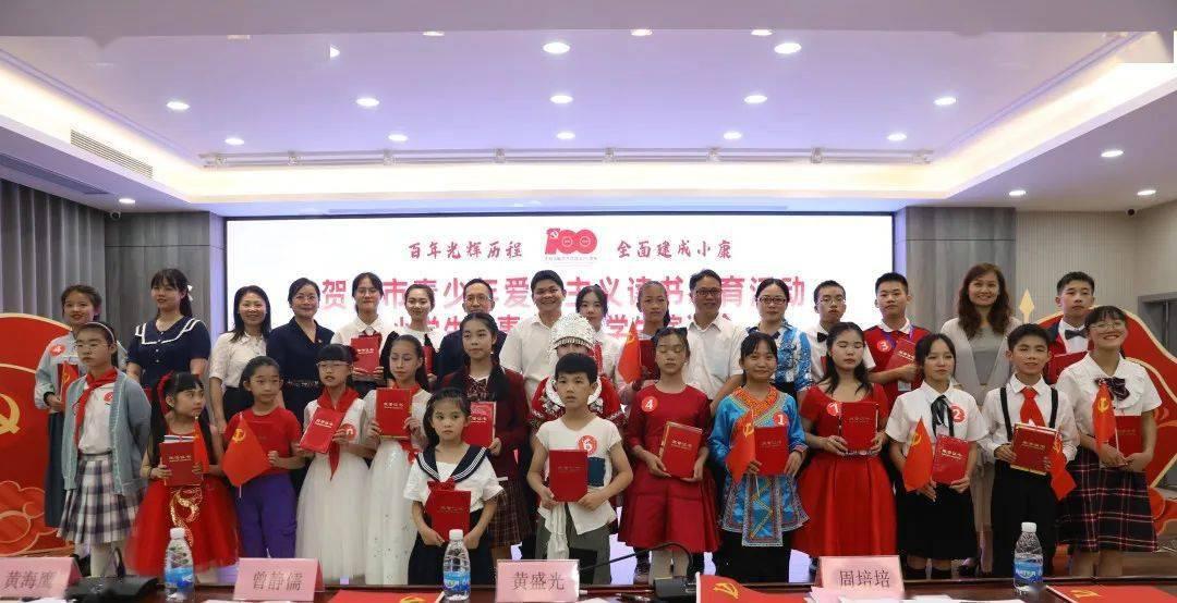 从《周生如故》刘子行到《珍馐记》的太子，王星越的演技有何变化？游戏画面